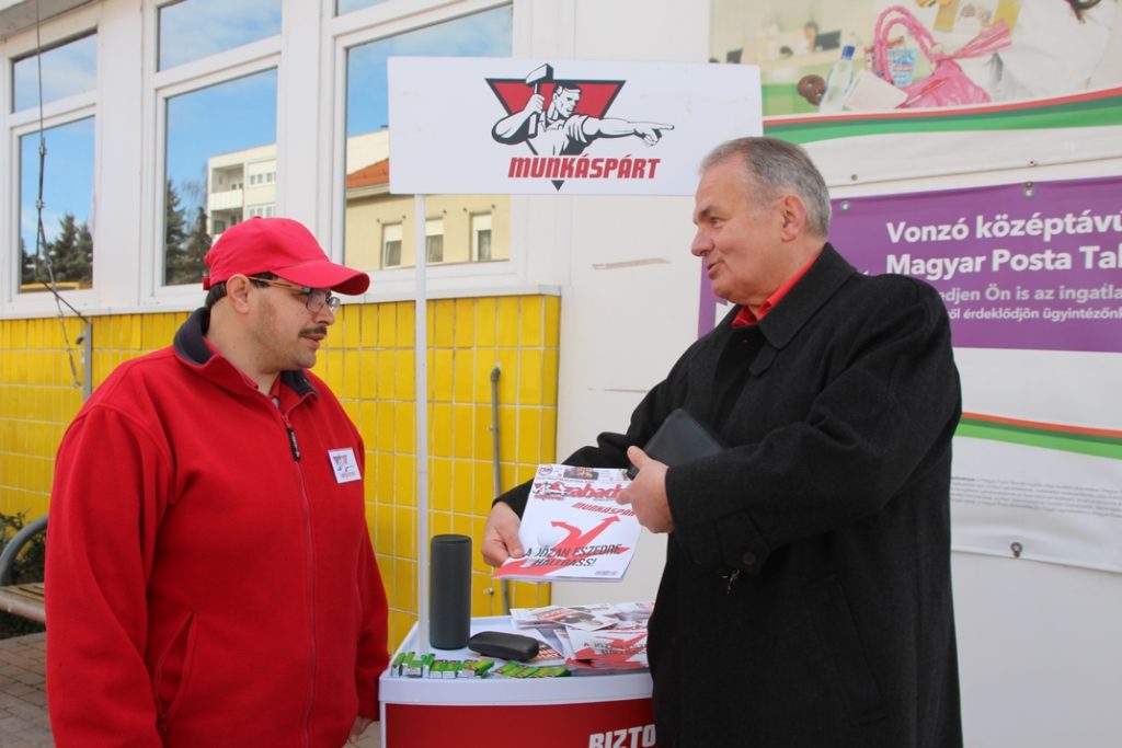 Szarka Sándor Thürmer Gyula pártelnökkel. Fotó: Vida Tünde