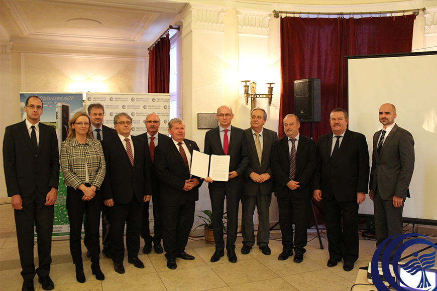 Kompetencia- és kutatóközpontot hoz létre a Dunaújvárosi Egyetem. Fotó: uniduna.hu