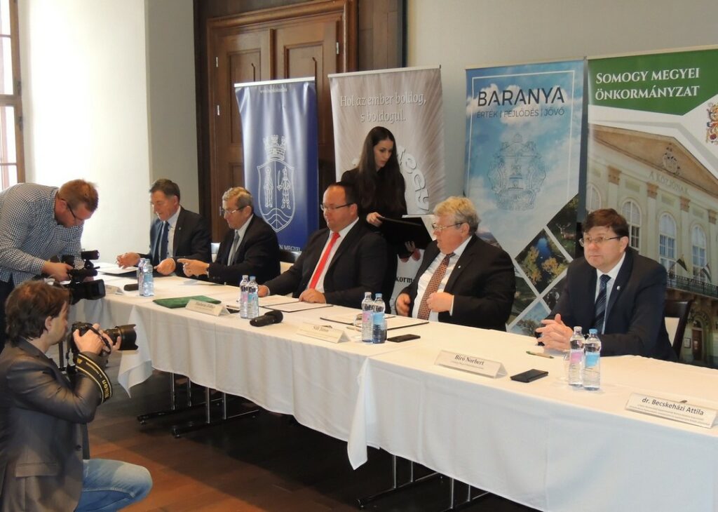 Fotó: Tolna Megyei Önkormányzati Hivatal Elnöki Kabinet