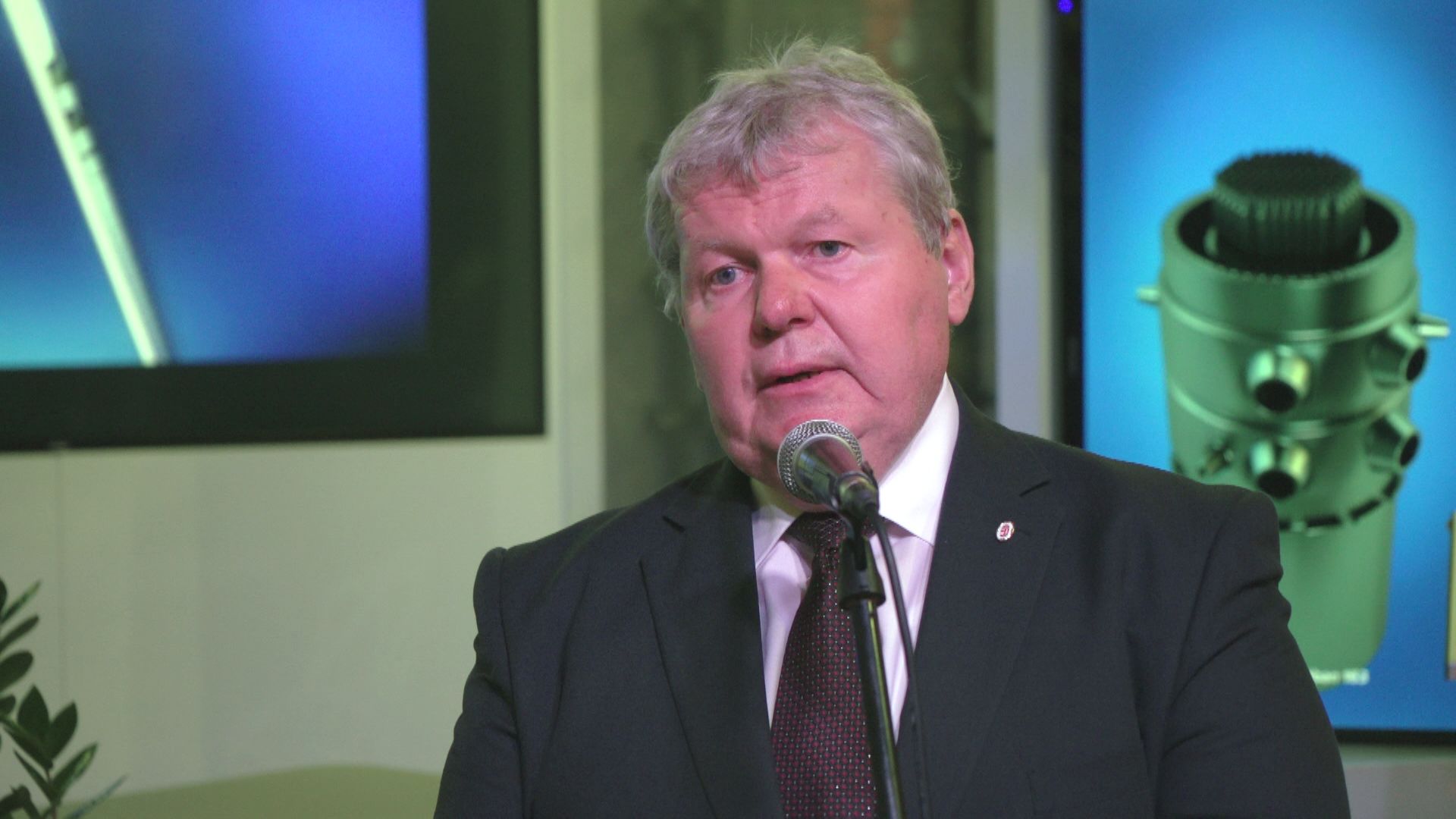 Süli János miniszter. Fotó: TelePaks