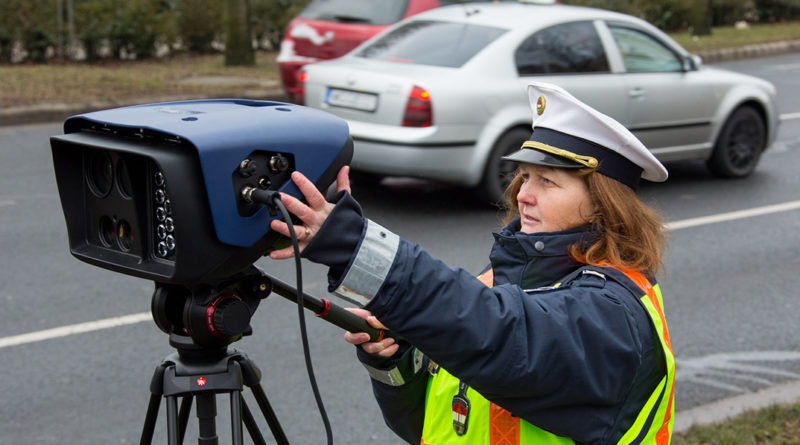 A tesztüzem után csütörtöktől már élesben mérnek az új traffipaxok. Fotó: Országos Rendőr-főkapitányság