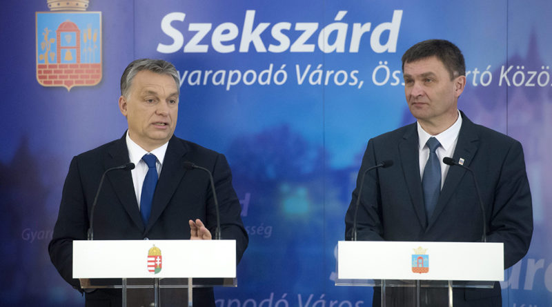 Orbán Viktor és Ács Rezső. Fotó: Koszticsák Szilárd/MTI