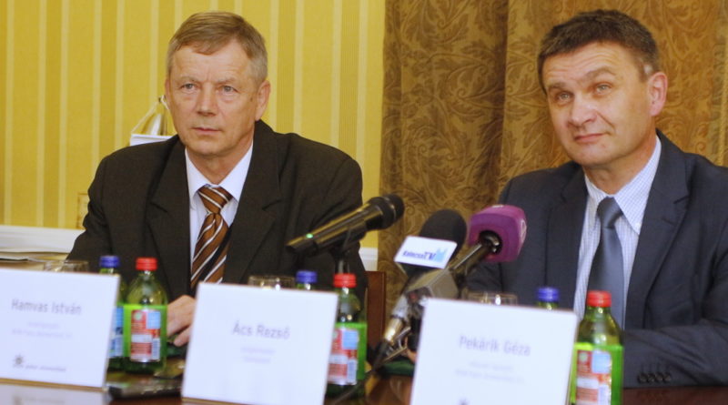 Hamvas István és Ács Rezső. Fotó: Molnár Gyula/Paksi Hírnök