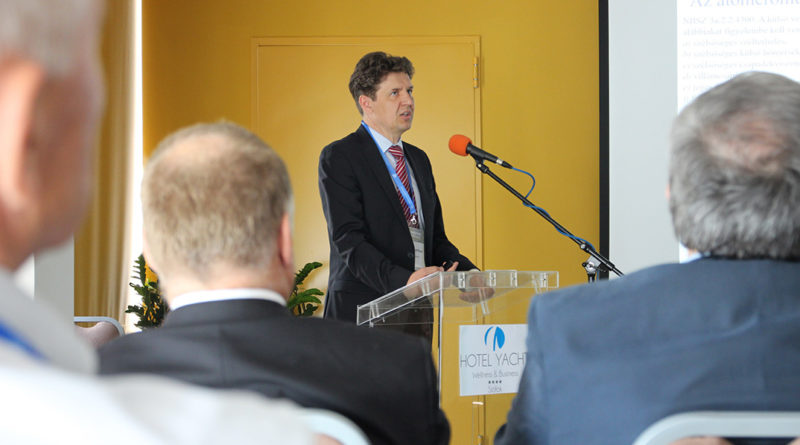 Aszódi Attila Siófokon. Fotó: Vida Tünde/Paksi Hírnök