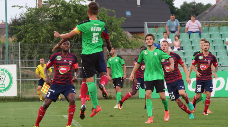 A Paksi FC a Videoton ellen mérkőzött. Fotó: Molnár Gyula/Paksi Hírnök