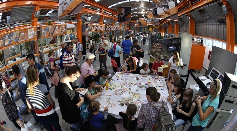 Telt ház volt az Atomenergetikai Múzeumban. Fotó: Bodajki Ákos/MVM Paksi Atomerőmű Zrt.