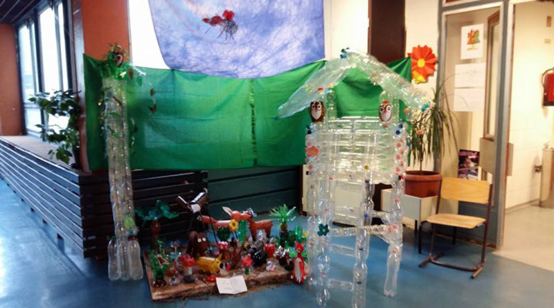 Vadles PET-palackból. Fotó: Paksi II. Rákóczi Ferenc Általános Iskola