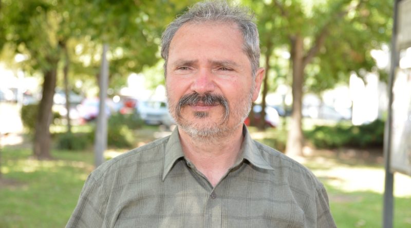 Medveczki Zoltán a Magyar Környezetvédők Pártjának polgármesterjelöltje. Fotó: Szaffenauer Ferenc/Paksi Hírnök