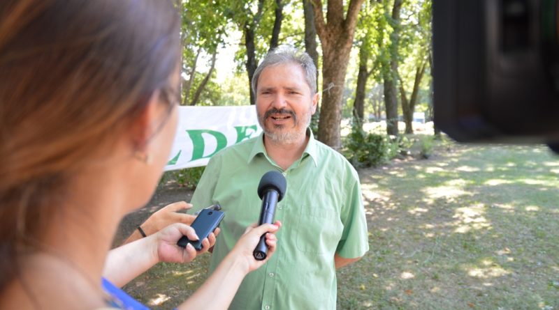 Medveczki Zoltán polgármesterjelölt. Fotó: Szaffenauer Ferenc/Paksi Hírnök
