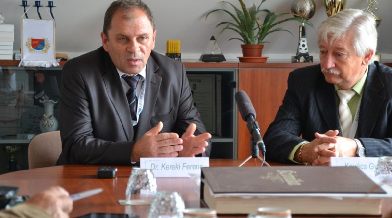 Dr. Kereki Ferenc és Kovács Győző Bodán. Fotó: Vida Tünde