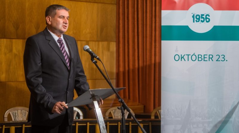 Bana János Paks alpolgármestere. Fotó: Babai István/Paksi Polgármesteri Hivatal