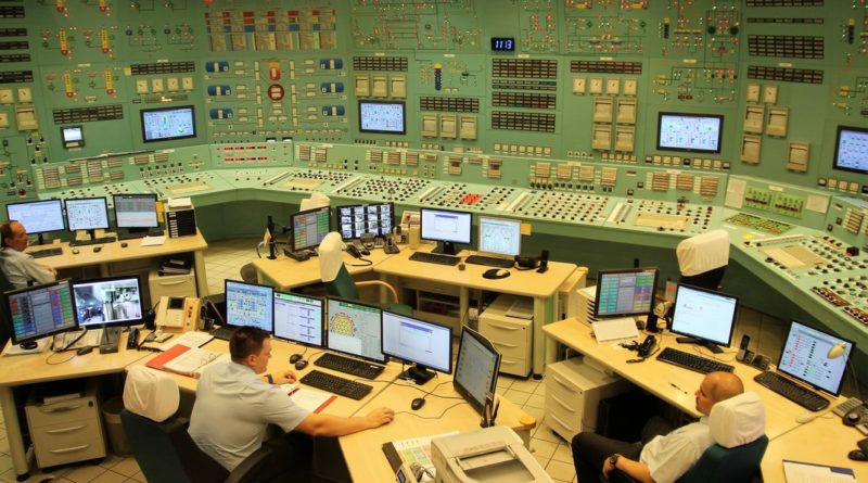 A Paksi Atomerőmű vezénylőterme. Fotó: Paksi Hírnök archív