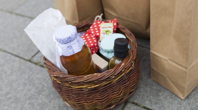 A tizedik vásáron is bespájzolhat. Fotó: Babai István/Paksi Polgármesteri Hivatal