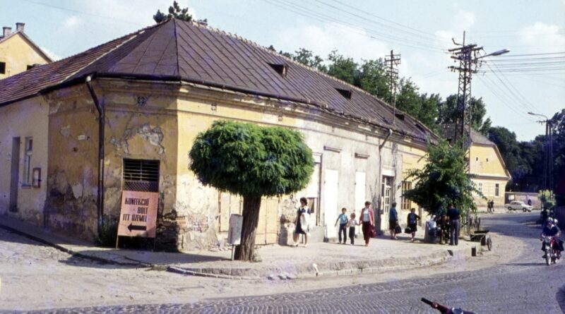 Szent István tér – Bajcsy-Zsilinszky utca sarok. Fotó: magánarchívum