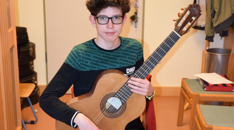 Kolki Ákos. Fotó: Pro Artis Alapfokú Művészeti Iskola