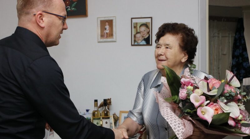 Bernáth Gyuláné. Fotó: Molnár Gyula/Paksi Hírnök