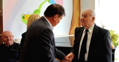 Molnár Györgyöt köszöntötték születésnapján Molnár Györgyöt köszöntötték születésnapján