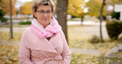 Jó napot, mi újság? – Baros Melinda Jó napot, mi újság? – Baros Melinda