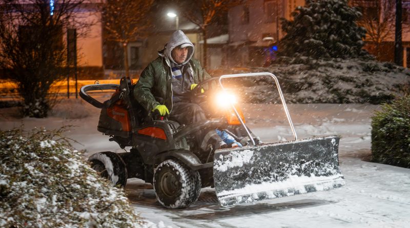 Öt műszaki mentéshez vonultak hétfőn Tolna vármegye tűzoltói