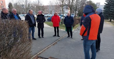 Újabb járdaszakaszt újítanak fel Újabb járdaszakaszt újítanak fel