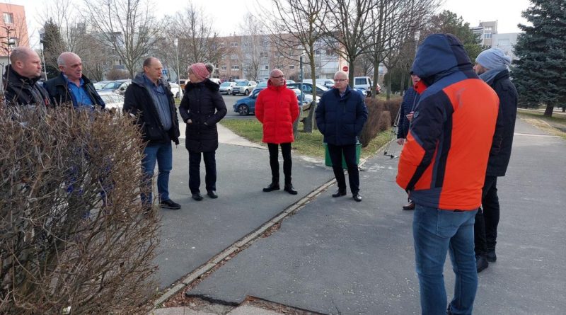 Újabb járdaszakaszt újítanak fel Újabb járdaszakaszt újítanak fel