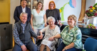 Ulbert Ferencnét köszöntötték születésnapja alkalmából Ulbert Ferencnét köszöntötték születésnapja alkalmából