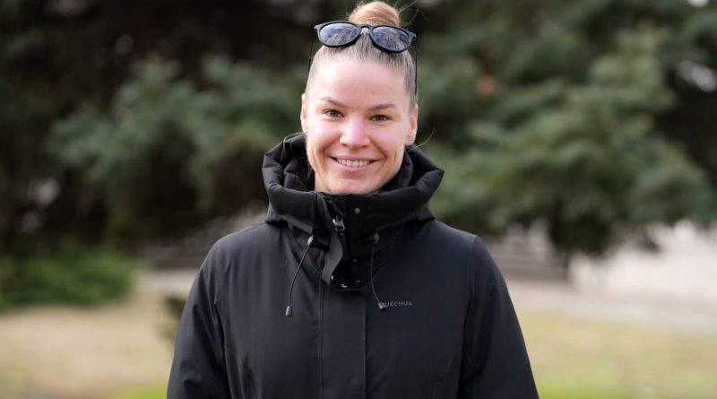 Jó napot, mi újság? – Kiszli Vanda Jó napot, mi újság? – Kiszli Vanda