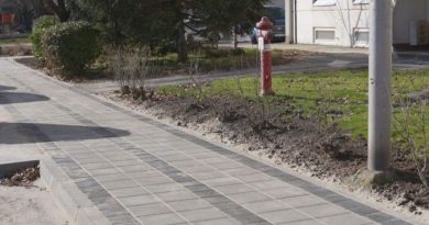 Elkészült a felújítás a Tölgyfa utcában Elkészült a felújítás a Tölgyfa utcában