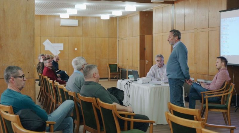 Fórum az Alkotmány és a Kodály Zoltán utcák felújításáról Fórum az Alkotmány és a Kodály Zoltán utcák felújításáról