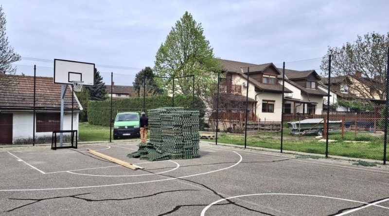 Megújul az Erkel Ferenc utcai sportpálya és környezete Megújul az Erkel Ferenc utcai sportpálya és környezete