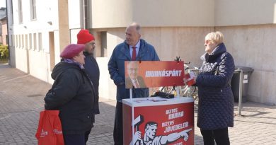 Pakson is ismerik a Munkáspártot