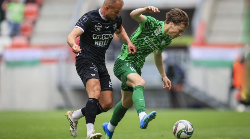 Ott van a dobogón a Paksi FC Ott van a dobogón a Paksi FC