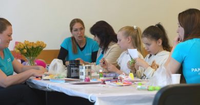 Anyák napi készülődés a Szociális Központban
