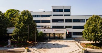 Kitüntetésre várnak javaslatokat Kitüntetésre várnak javaslatokat