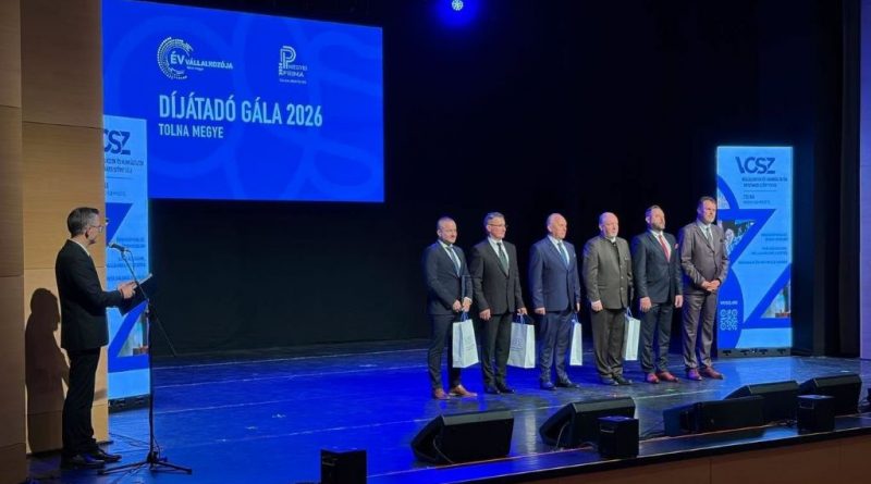 Paksi és paksi kötődésű vállalkozókat is kitüntetett a VOSZ