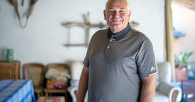 Hógolyó – Adorján György Hógolyó – Adorján György