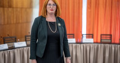 Kérdezni szabad – Heringes Anita polgármester Kérdezni szabad – Heringes Anita polgármester
