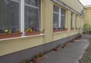 Intézményeknek adott virágot az Együtt a Parlagfű ellen” Alapítvány