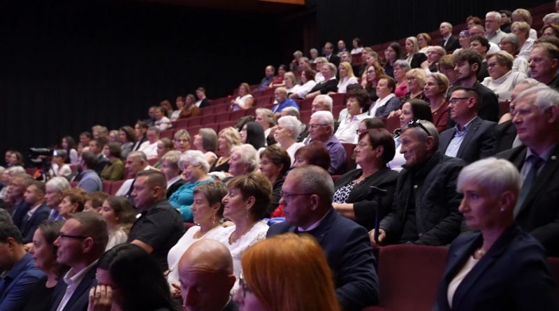 Ünnepi megemlékezés a Csengey Dénes Kulturális Központban Ünnepi megemlékezés a Csengey Dénes Kulturális Központban